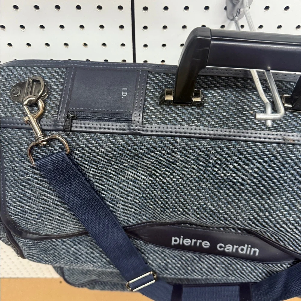 Pierre Cardin Garment Bag